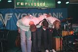 2008-11-28 M3_live at replugged 206